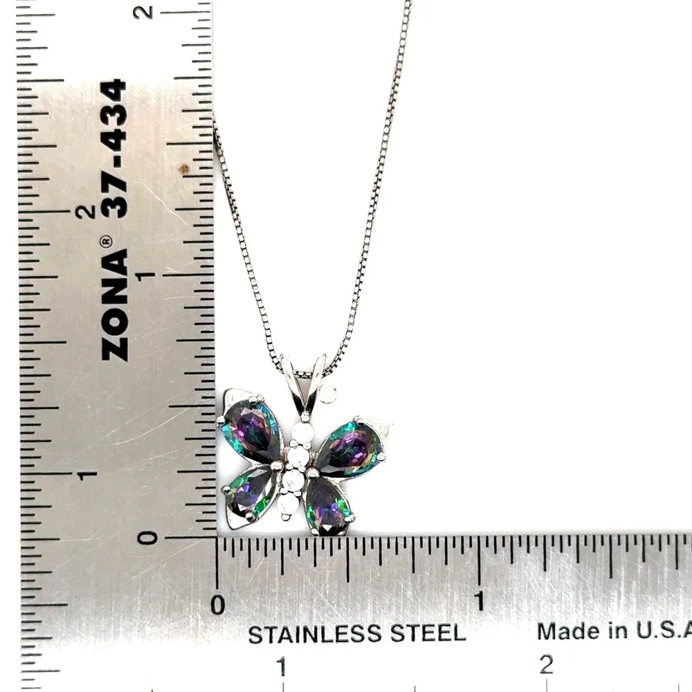 N/A elegant butterfly